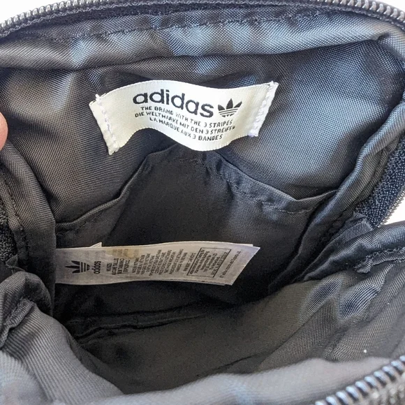 Adidas 3 Stripes Camera Crossbody Bag - Picture 11 of 12